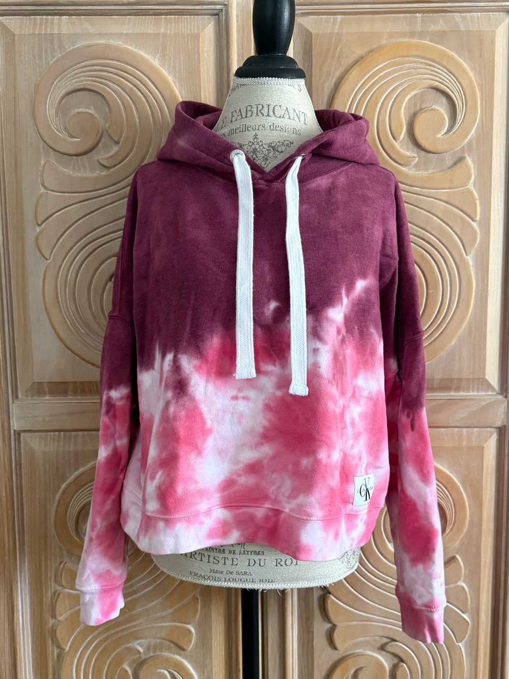 Calvin Klein Jeans Tie-Dye Hooded Sweatshirt - Burgundy & Pink Size XL